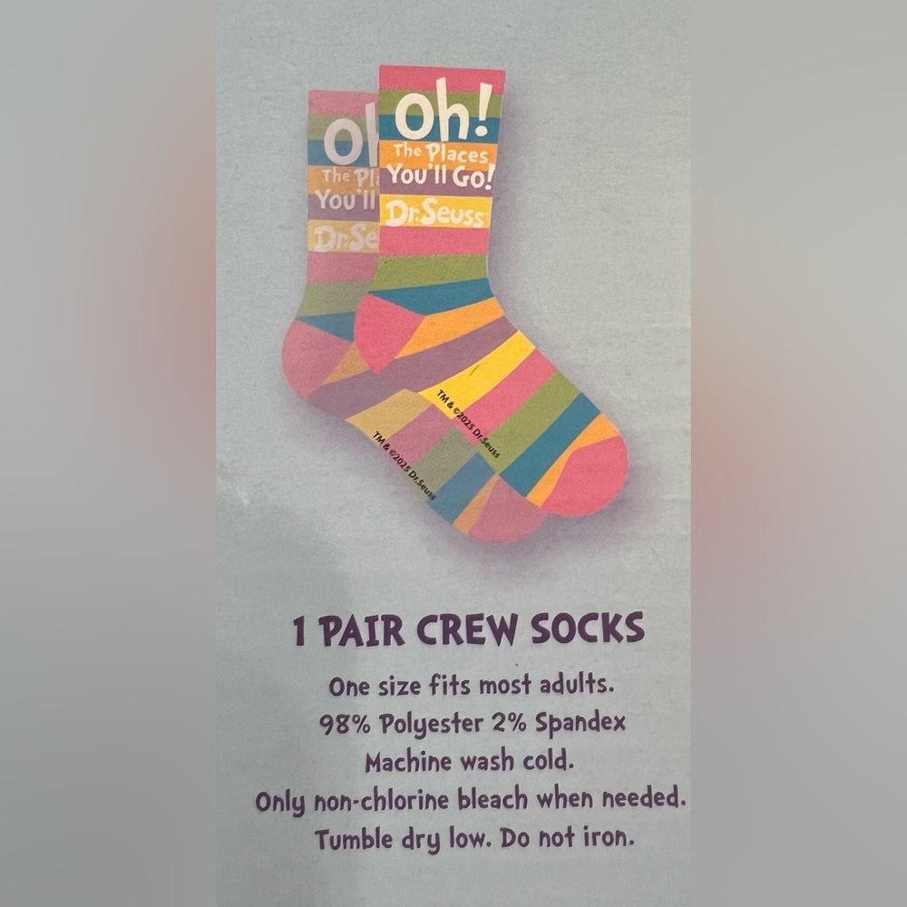 Dr. Seuss - “Oh the Places You’ll Go” Gift set! Just add cellophane wrap! - Picture 8 of 15